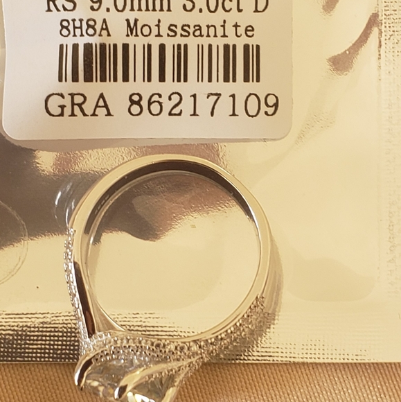 CERTIFIED S925 3.0CT MOISSANITE RING - Picture 9 of 9